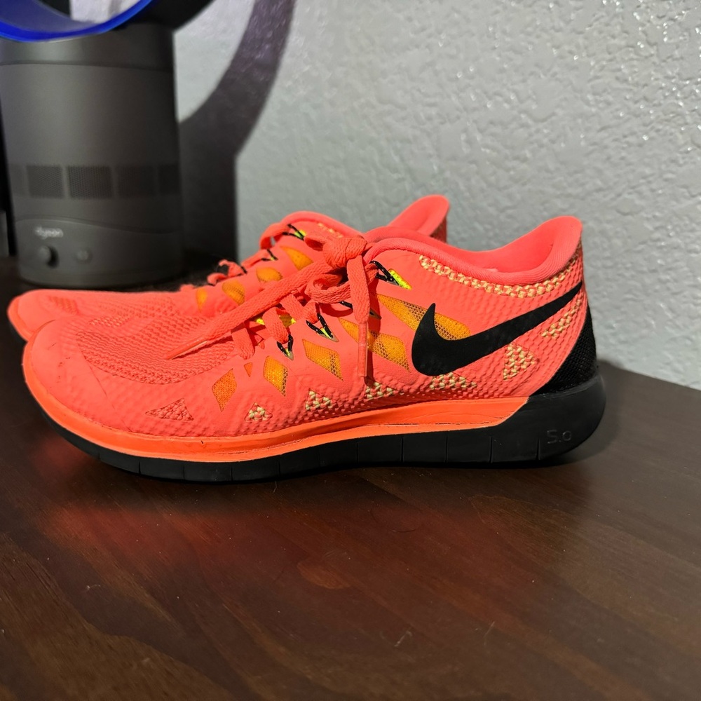 Nike free running shoes